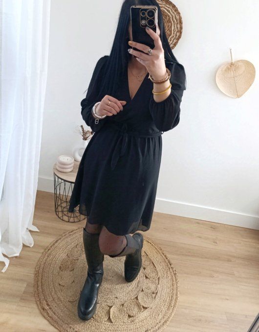 Robe noire élégante 