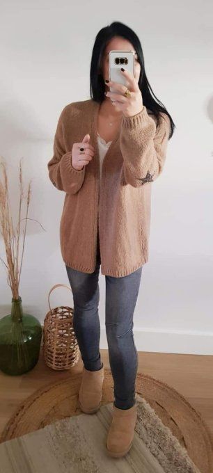 Gilet avec de la laine et etoiles en brillants argentés sous les coudes, taille unique 34 AU 42