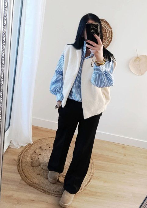 Pantalon tendance  coupe évasé  pli devant Noir ou Camel, taille unique 36 au 42