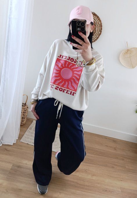 Pantalon tendance coupe wide leg jogging chic à bande