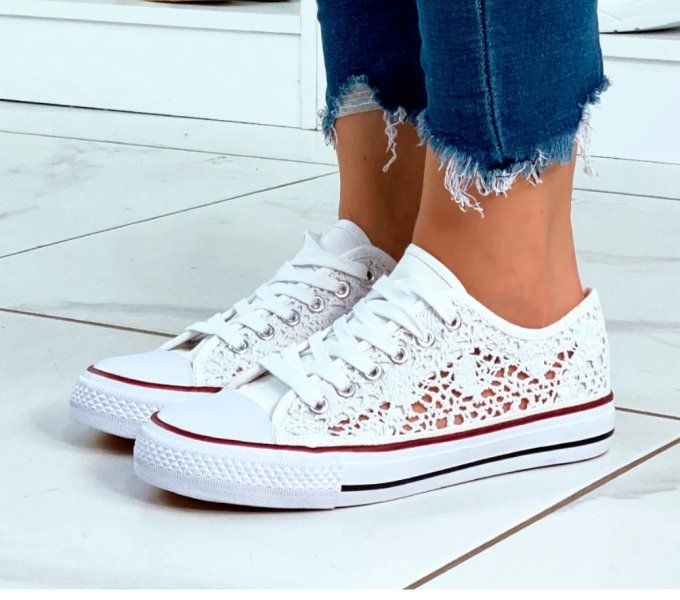 Baskets blanches dentelle