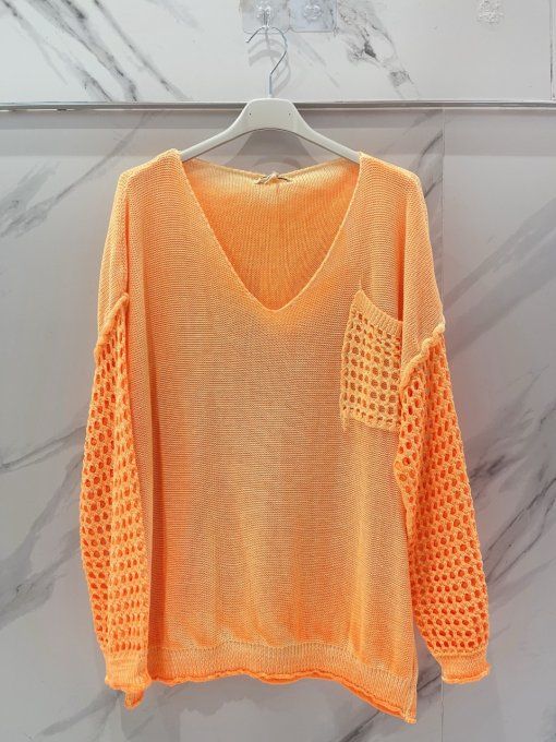 Pull orange fluo avec poches pas unique jusqu'au 42