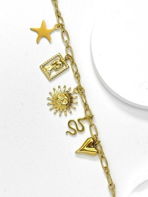 Collier à breloques modèle 2 