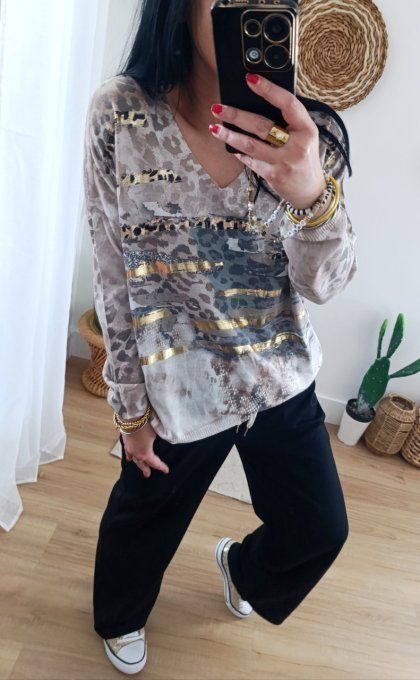 Jolie pull avec de l'imprimé animal et du doré taille unique jusqu'au 42