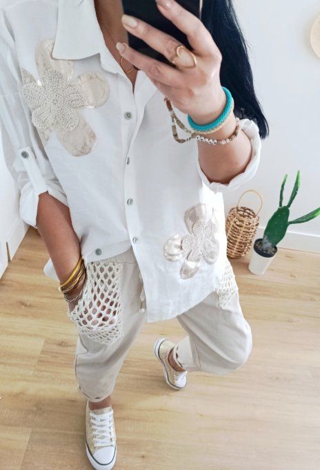 Chemise lin blanche fleurs paddées beiges jusqu'au 42 