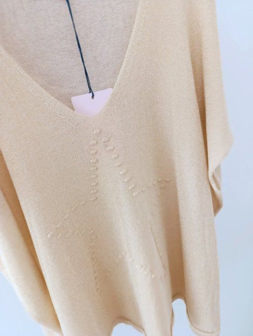 Top étoile lurex col V manches courtes oversize jusqu'au 48