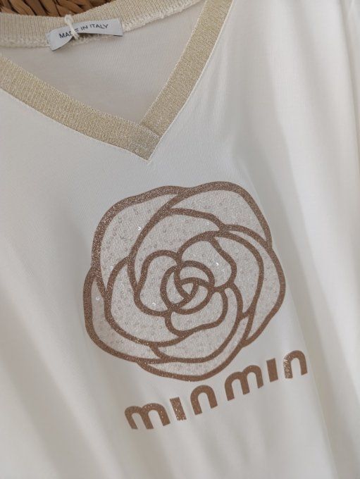 Tee shirt avec  Rose MIN jusqu'au 42 t.u