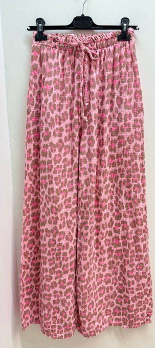 Beau pantalon en gaz de coton imprimé animal rose