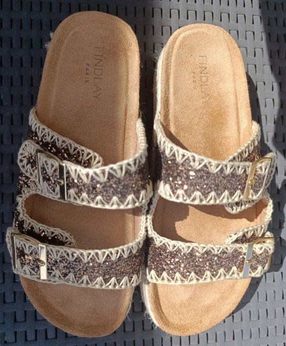 Jolies mules bronze paillettes 