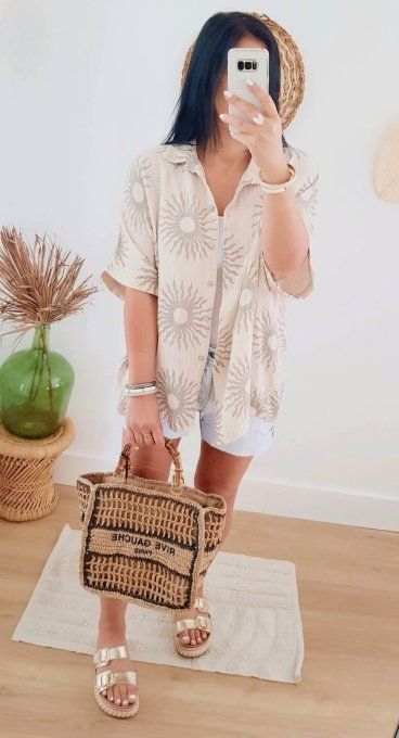 Chemise beige avec des soleils en gaze de coton taille unique jusqu'au 42