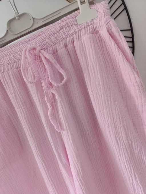 Beau pantalon en gaze de coton rose t.u 36 au 42