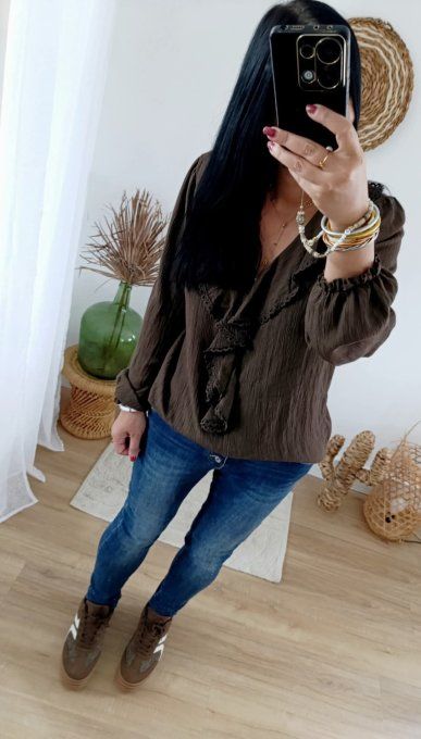 Blouse marron tendance à volants t.u 36/42