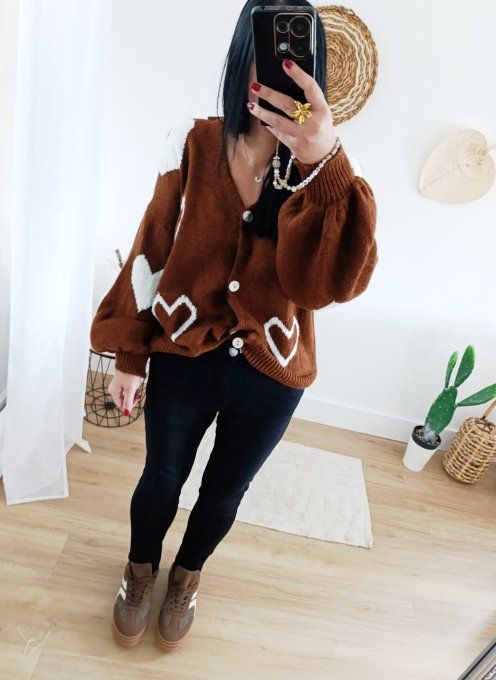 Gilet marron avec coeurs blancs t.u 36/46