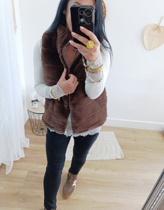 Gilet sans manche fourrure vegan divers coloris et 2 tailles 