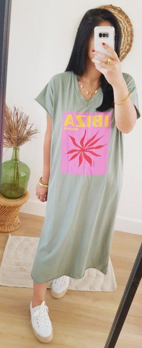 Robe tee shirt Ibiza beige ou kaki t.u bon 38 jusqu'au 46