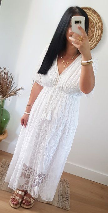 Belle robe blanche dentelle longue taille unique 36 au 42
